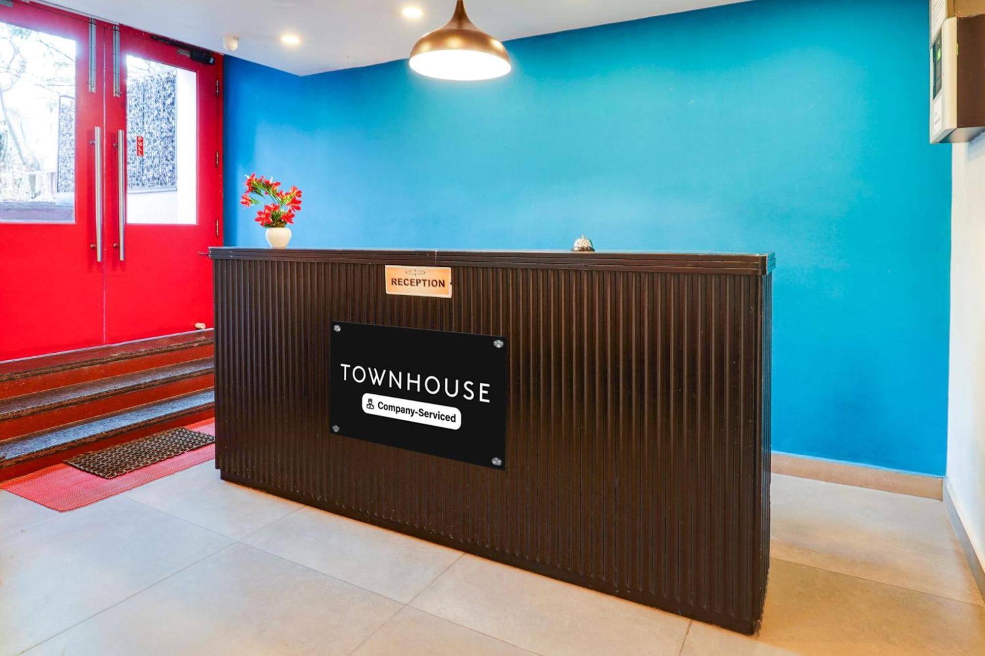 Super Townhouse Btm Layout Near Madiwala Lake Formerly Q Rooms Bangalore Exterior foto