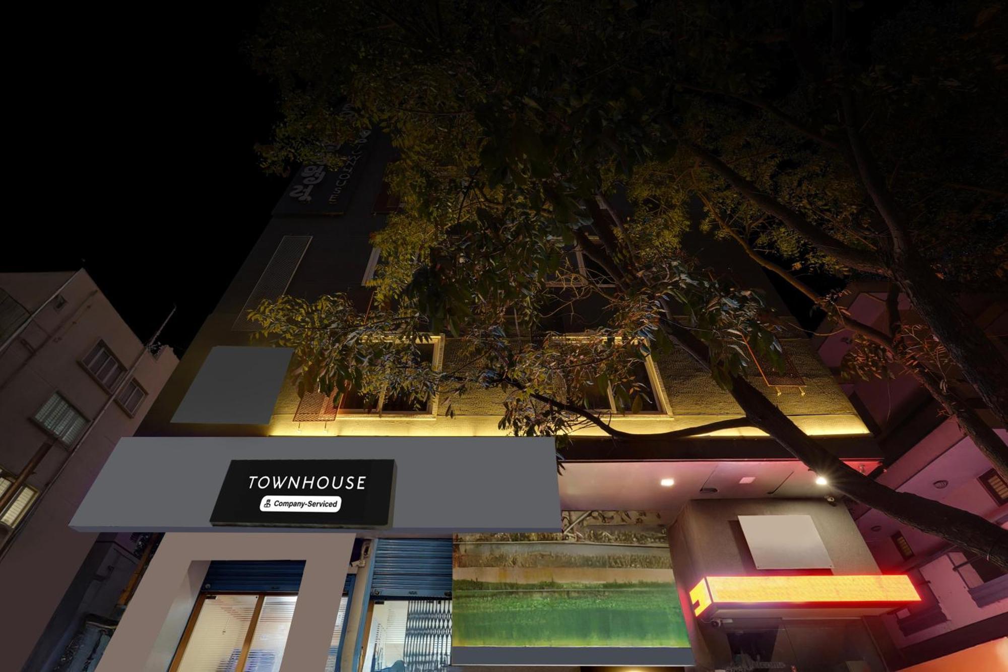 Super Townhouse Btm Layout Near Madiwala Lake Formerly Q Rooms Bangalore Exterior foto